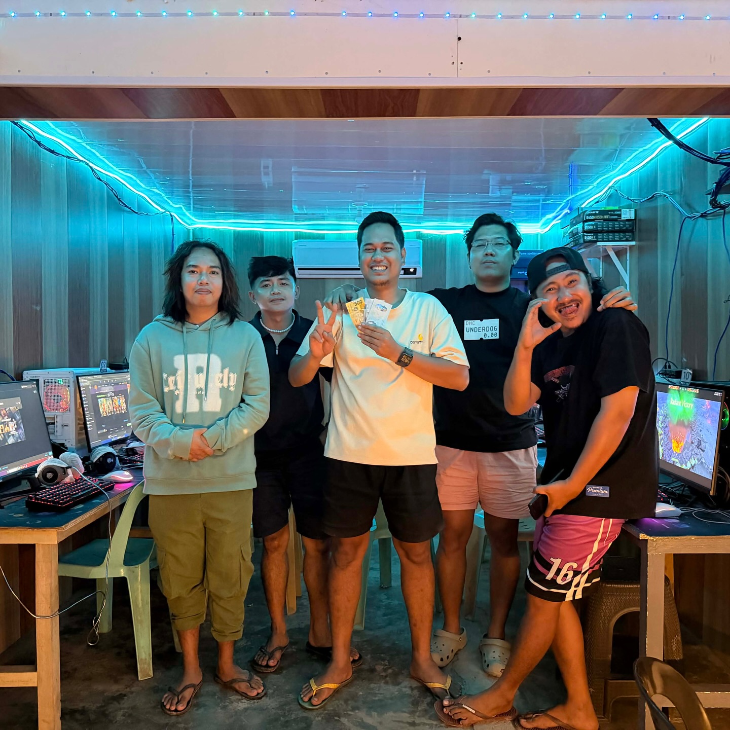 Print404 shuffle tournament s2 champs. Team Caloy 🤣