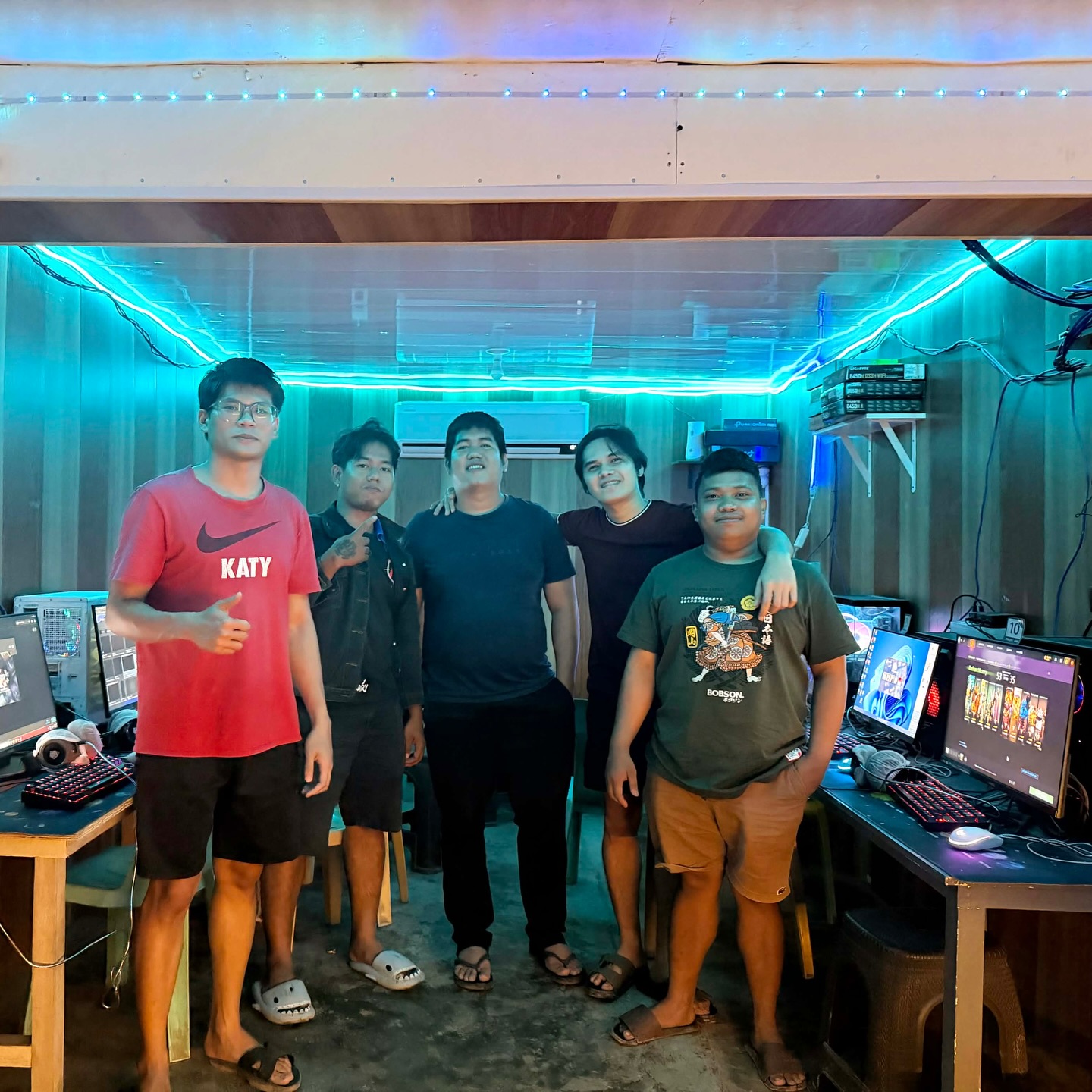 Print404 shuffle tournament s2 runner up. Team babsyy
