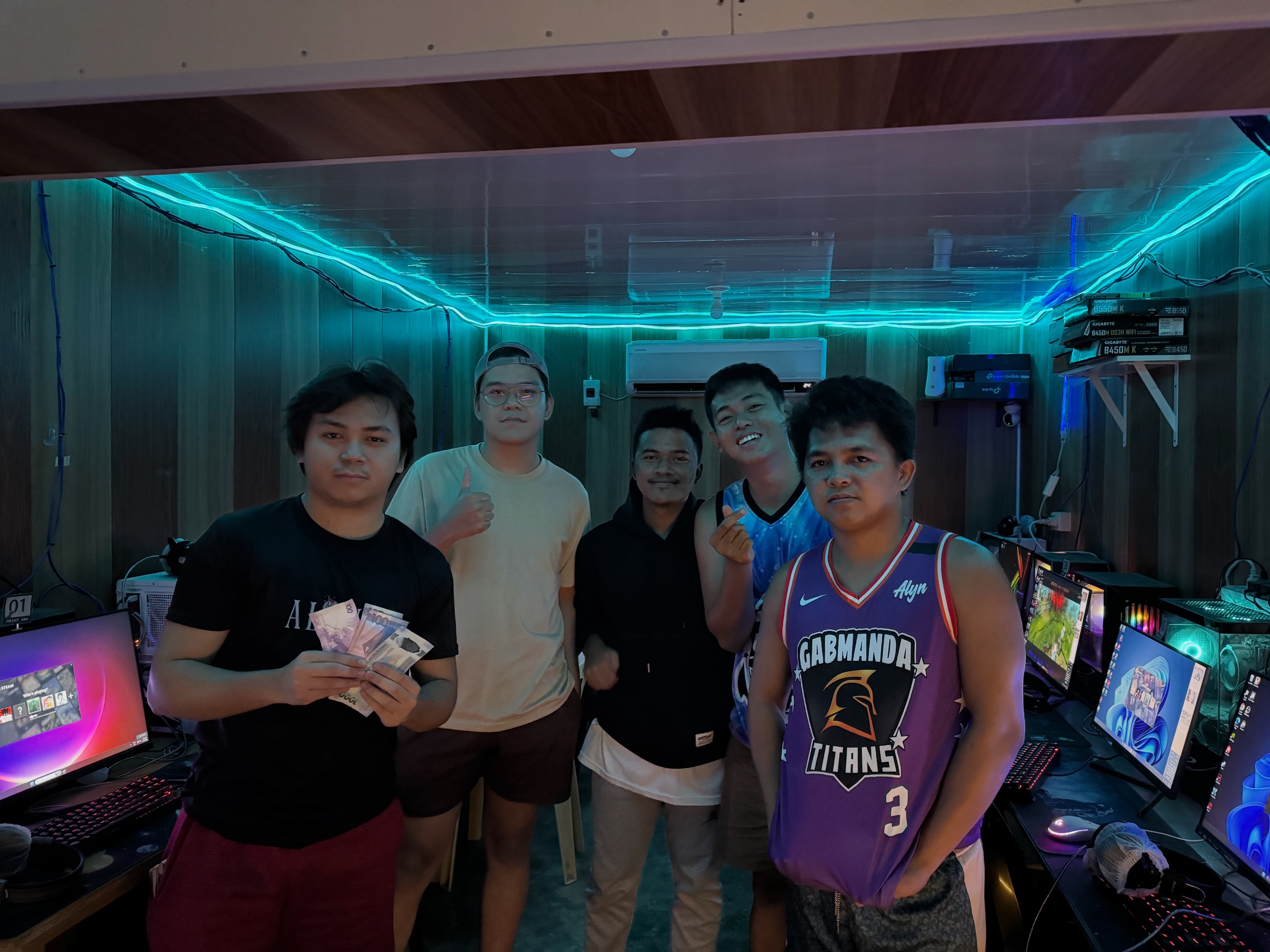 Print404 1st anniversary on the spot tourna champs. Team harchuy